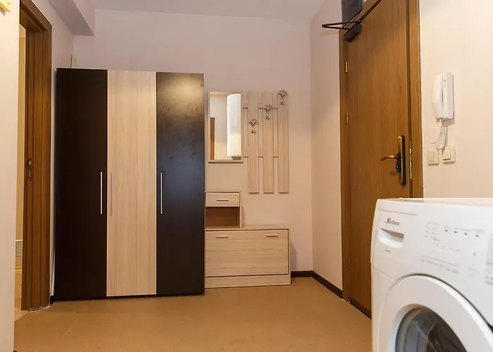 Pm Mountain View Fireside Retreat Apartment